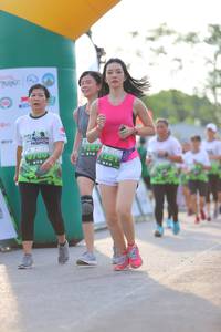 BIB: 
                            <button type="button" onclick="openModal(3643005)" class="btn btn-primary btn-sm float-right btn-popup" data-toggle="modal" data-target=".modal-high-quality">
                        <i class="fas fa-shopping-cart"></i> Add to Cart
                    </button>
                                            <button type="button" onclick="isThisMe(3643005, true)" class="btn btn-success btn-sm float-right btn-popup btn-isme hidden" data-toggle="tooltip" data-placement="bottom" title="นี่คือรูปของคุณใช่ไหม คลิกที่นี่เพื่อเอาเข้าอัลบั้ม">
                        <i class="fas fa-plus"></i> Add to album
                    </button>
                    <button type="button" onclick="isThisMe(3643005, false)" class="btn btn-warning btn-sm float-right btn-popup btn-isnotme hidden">
                        <i class="fas fa-ban"></i> Remove from album
                    </button>